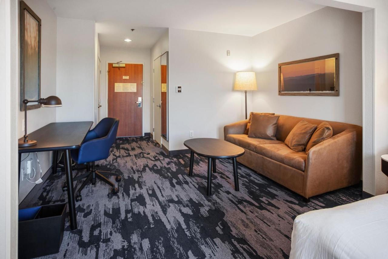 Fairfield Inn & Suites Rancho Cordova Bagian luar foto